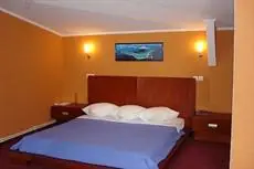 Akvatoriya Leta Sport Club-Hotel 