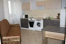 Apartment na Pavlovskom Trakte 221 