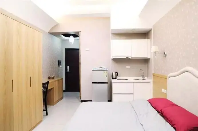 Q Square Apartment