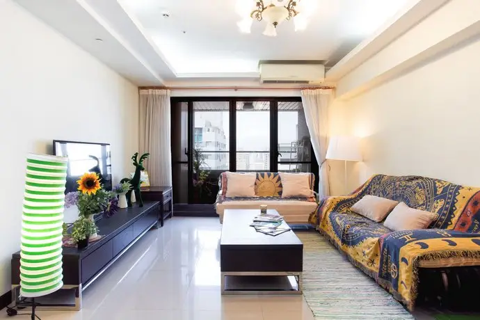 T Station Serviced Apartment 