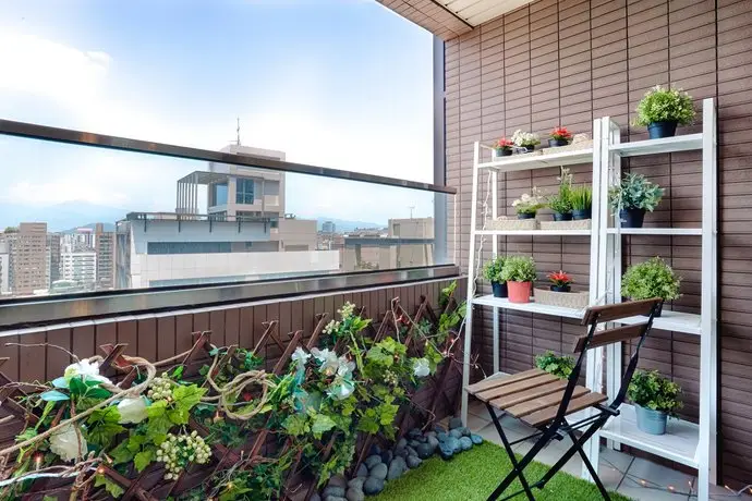 T Station Serviced Apartment 