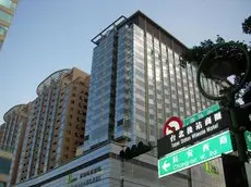 T Station Serviced Apartment 