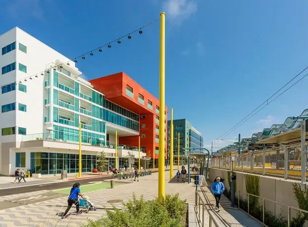 Courtyard by Marriott Santa Monica 