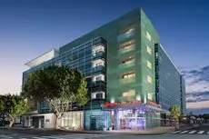 Hampton Inn & Suites Santa Monica 