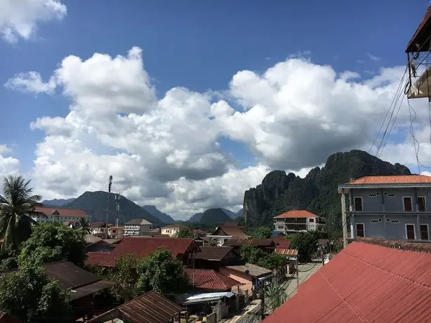 Vangvieng Rock Backpacker Hostel 