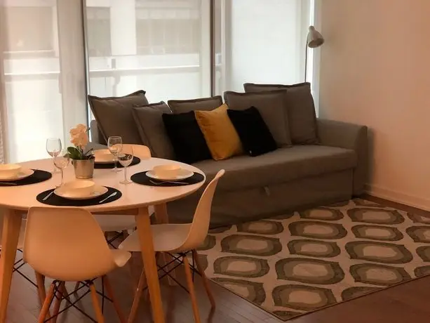 New One Bedroom Condo Downtown-CN TOWER 