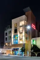 Hampton Inn & Suites Los Angeles - Glendale 