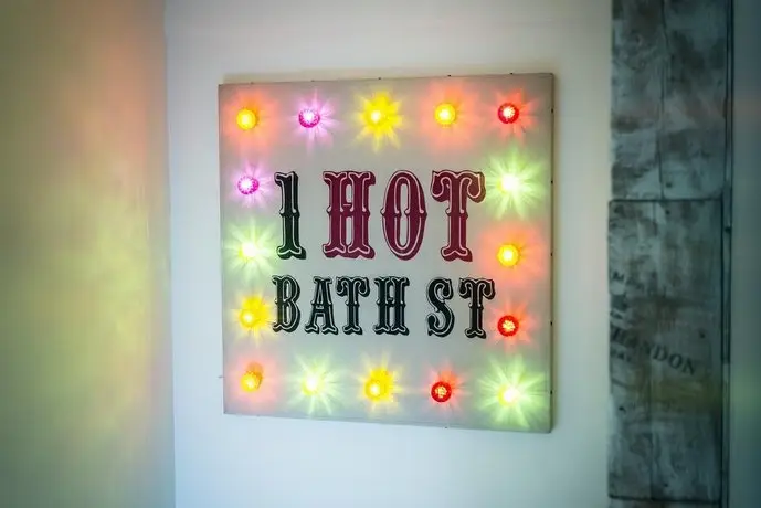 1 Hot Bath St