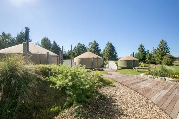 Oasis Yurt Lodge 