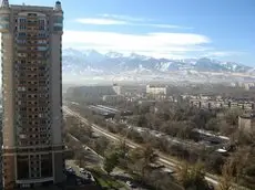 AHome 72 at MegaTowers Almaty 