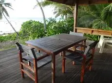 Coral Beach Bungalows Rarotonga 