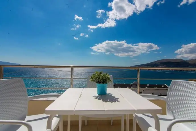 Blue Sea Apartments Sarande