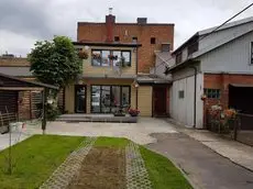 OLD TOWN GARDEN Secure Parking Terrase 