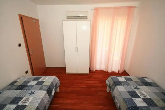 Apartment Mimoza 6 Baska Krk 