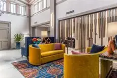 Best Western Premier Historic Travelers Hotel Alamo/Riverwalk 