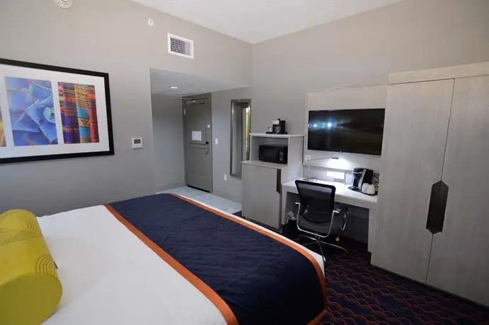 Best Western Premier Historic Travelers Hotel Alamo/Riverwalk 