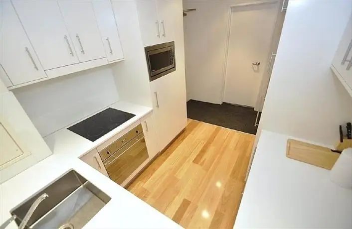 Sydney CBD Fully Self Contained Modern 1 Bed Apartment 112MKT 