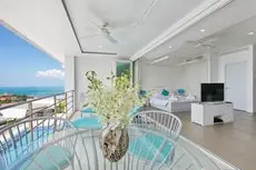 UniQue Sea View Apartments 