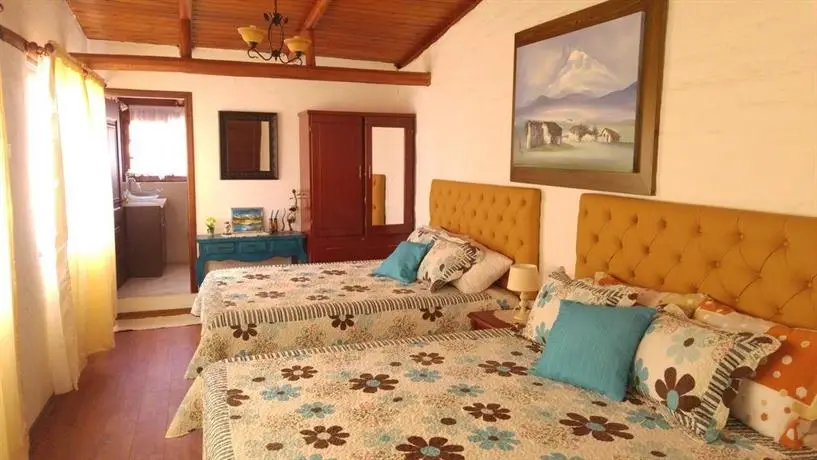 Hostal Maria de Lourdes Quito 