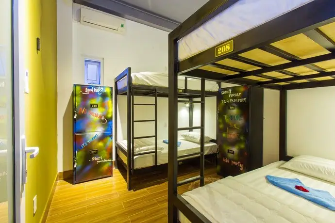 Tango Hostel Da Nang 