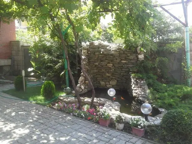 Guest House on Ordzhonikidze 3 