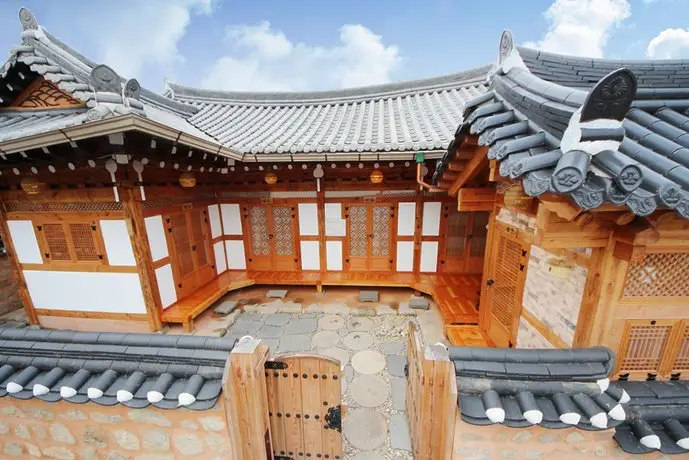 Gawondang Hanok Guesthouse 