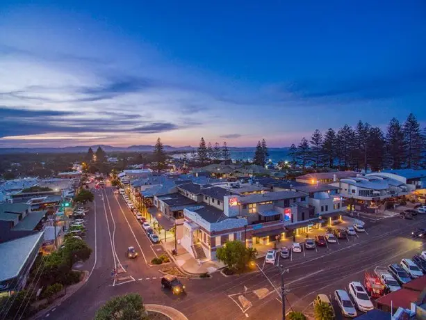 Byron Bay Beach Hostel 