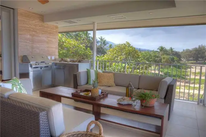 The Penthouse at Hale Pau Hana - Four Bedroom Condo 