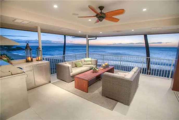 The Penthouse at Hale Pau Hana - Four Bedroom Condo 