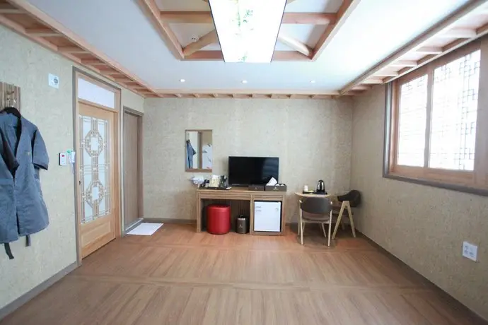 Jeonju Hanok Hotel Goong 