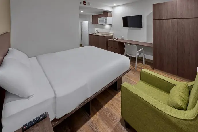 Extended Suites Tijuana Macroplaza 