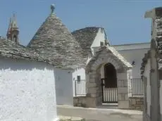 Trullo Olmo 