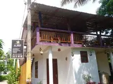 A-Bay Guest House 