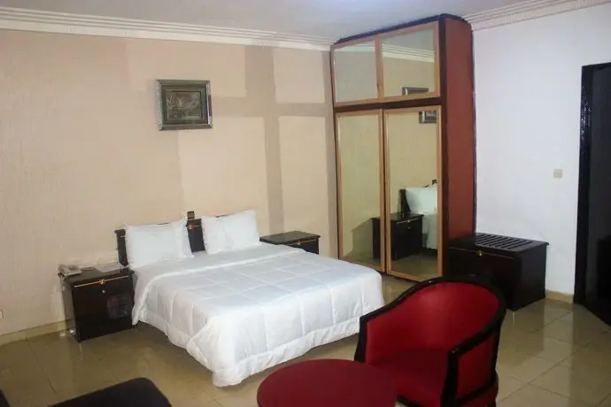 Riviera Hotel Benin 