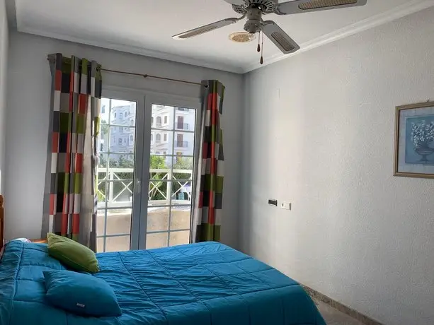 Sunny apartment in Residential Point complex