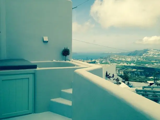 Pyrgos Terrace House 