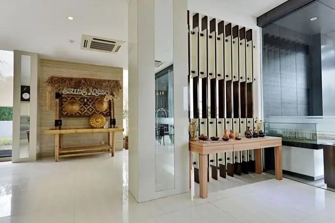 ZEN Rooms Tangerang Binong 