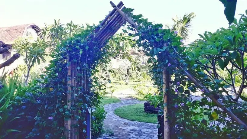 Lakuen Beach Bungalows