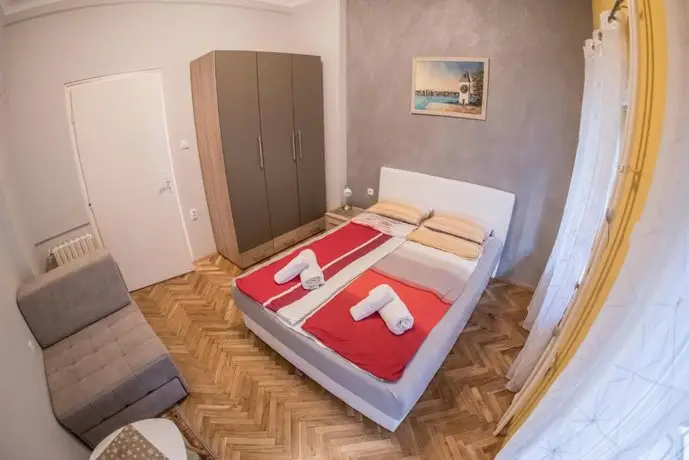 Apartment Bright Novi Sad