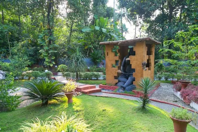 Munkudil Ayurveda Yoga Retreat