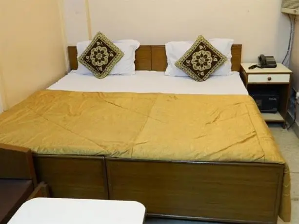 Viraaj Guest House