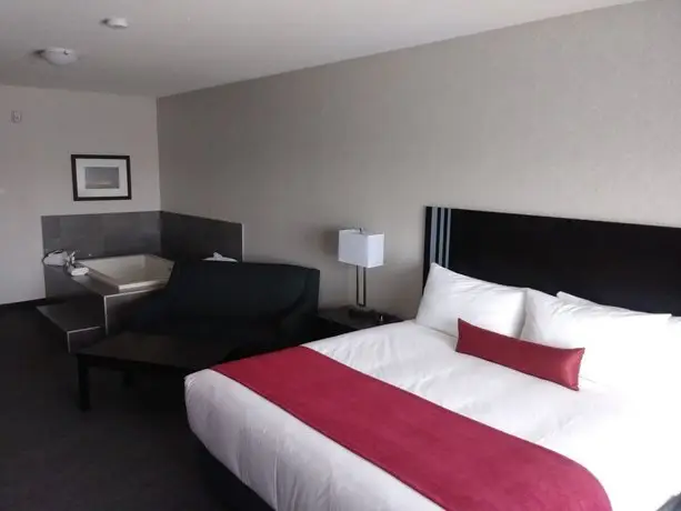 Paradise Inn and Suites Signature Leduc/Edmonton Airport