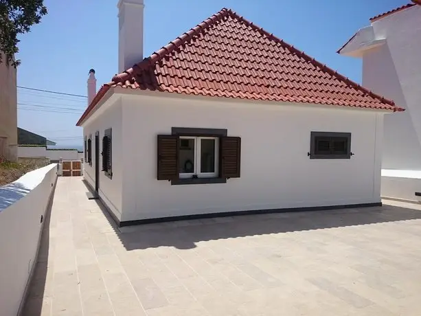 Zira Holiday Home 