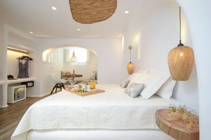 Naxos Island Escape Suites 