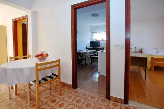 Apartment Simunic Punta