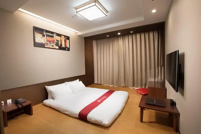 RAMADA Jeonju 