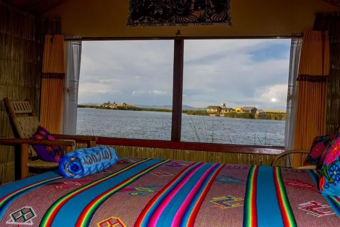 Uros Titicaca Lodge