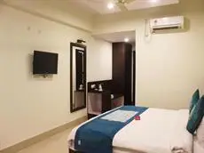 OYO Rooms Prem Ashram Ghat 