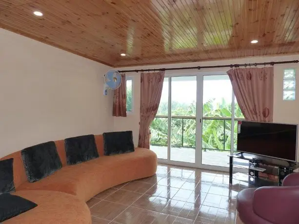 Hibiscus House Seychelles Self Catering