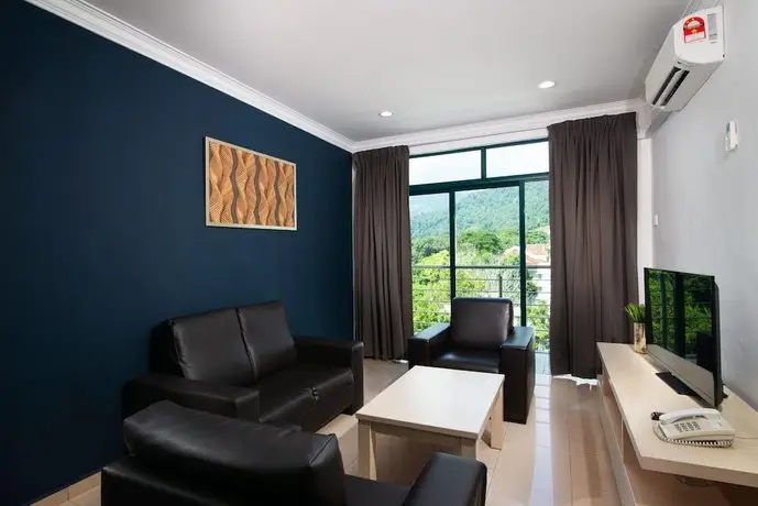 Golden View Serviced Apartments 